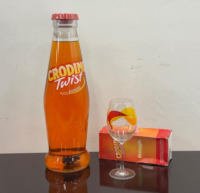 Bottiglia Magnum Crodino Twist (cm 46 Oggetto Pubblicitario) con bicchiere dedicato
