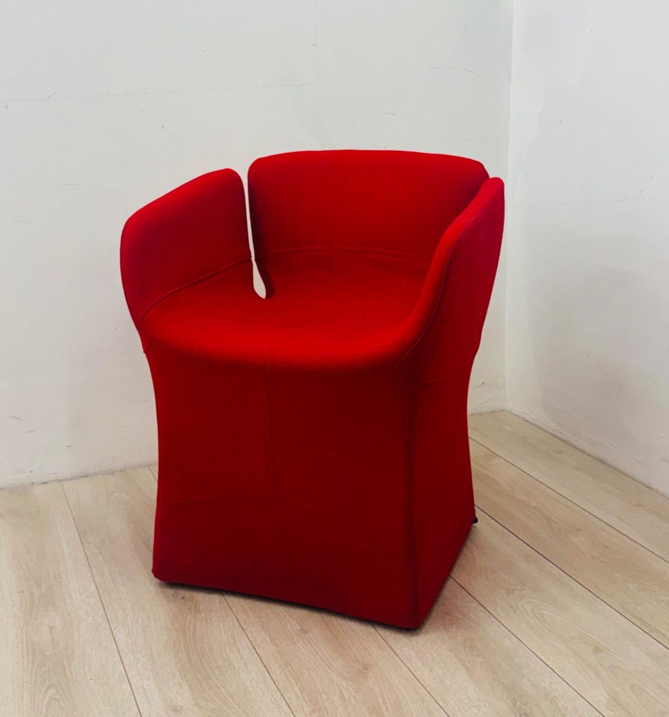 POLTRONA  BLOOMY  (Patricia Urquiola - Moroso)
