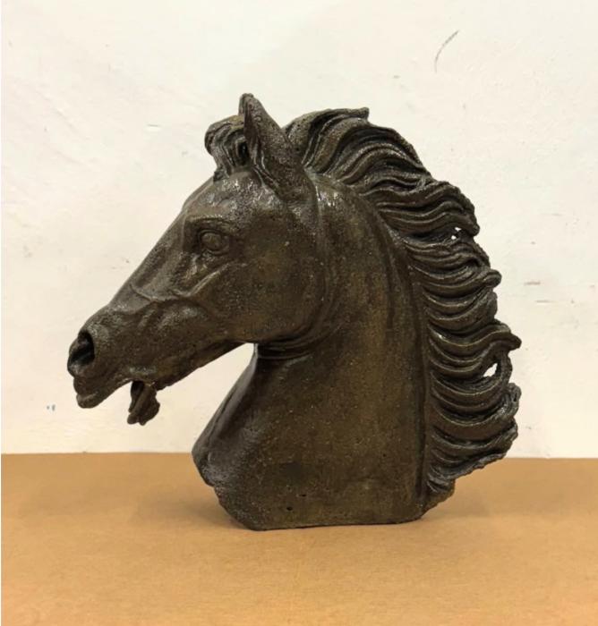 SCULTURA TESTA DI CAVALLO - Gesso anni 1980 — fotografia 6
